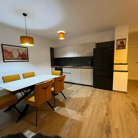 House Lole Villa *