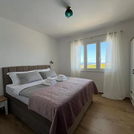 House Lole Villa