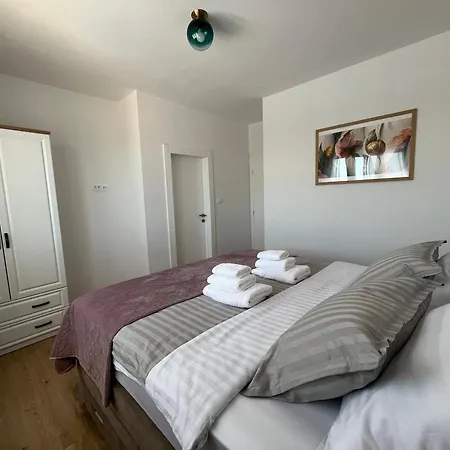 House Lole Villa