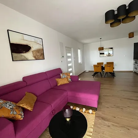 Villa House Lole Kaštel Novi