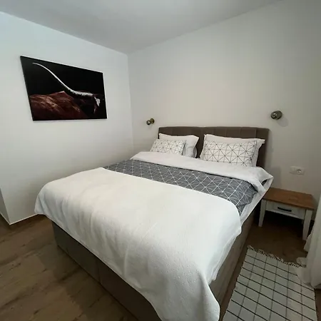 Villa House Lole