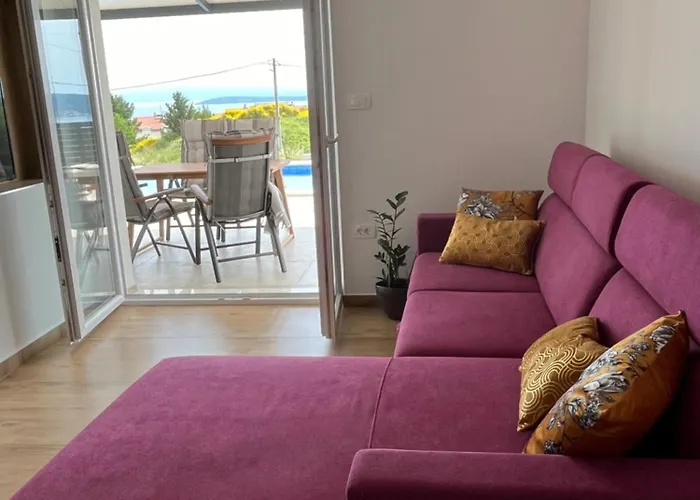House Lole Kaštel Novi