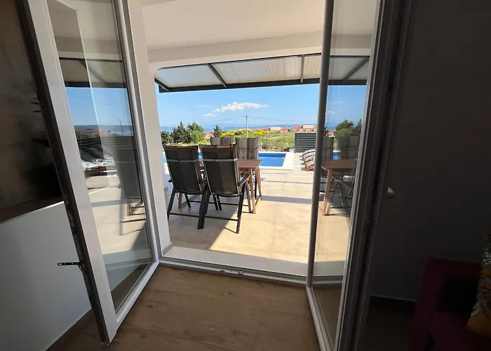 Villa House Lole Kaštel Novi